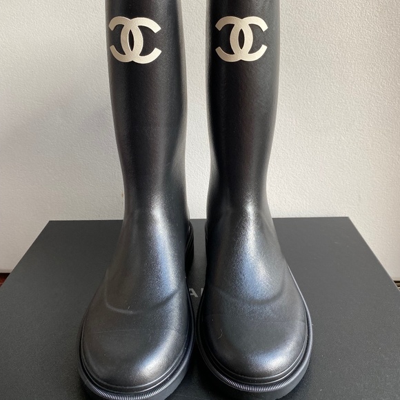 Chanel black tall rain boots size 40 - Brand new - Authentic - Picture 1 of 3